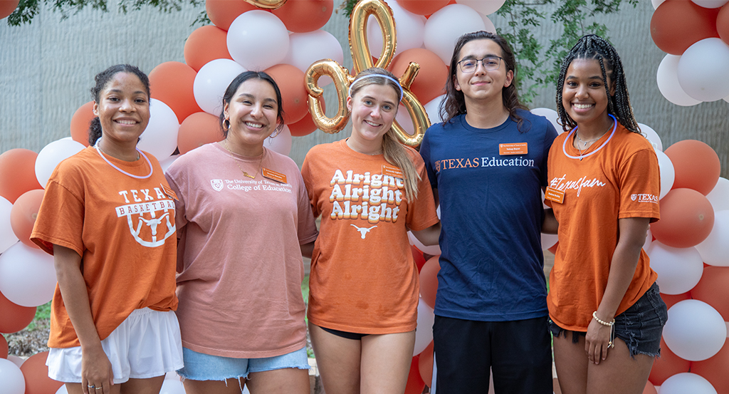 Photo of the College of Education's student ambassadors for 2022-23.